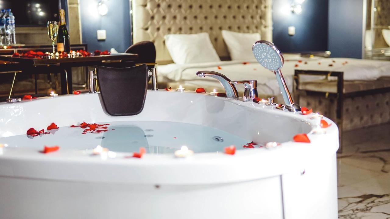 Mas Suites Karakoey Istanbul Exteriör bild